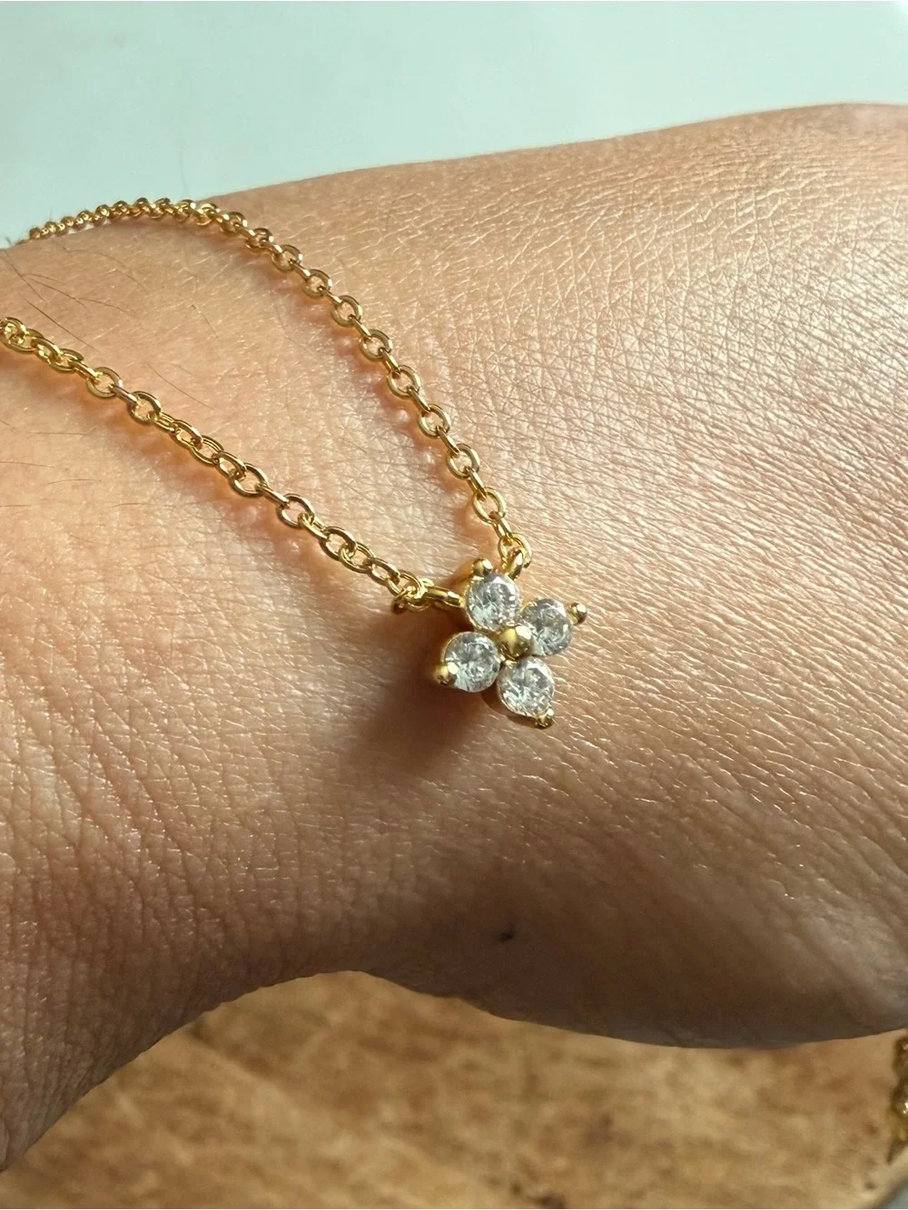 Minimalist Gold Flower CZ Pendant Necklace - Women Jewelry - Picture 2 of 3